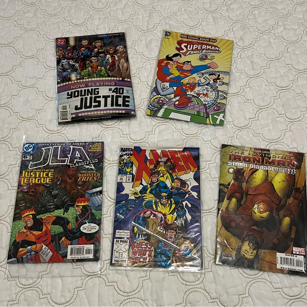 Set of 5 DC & Marvel comic books